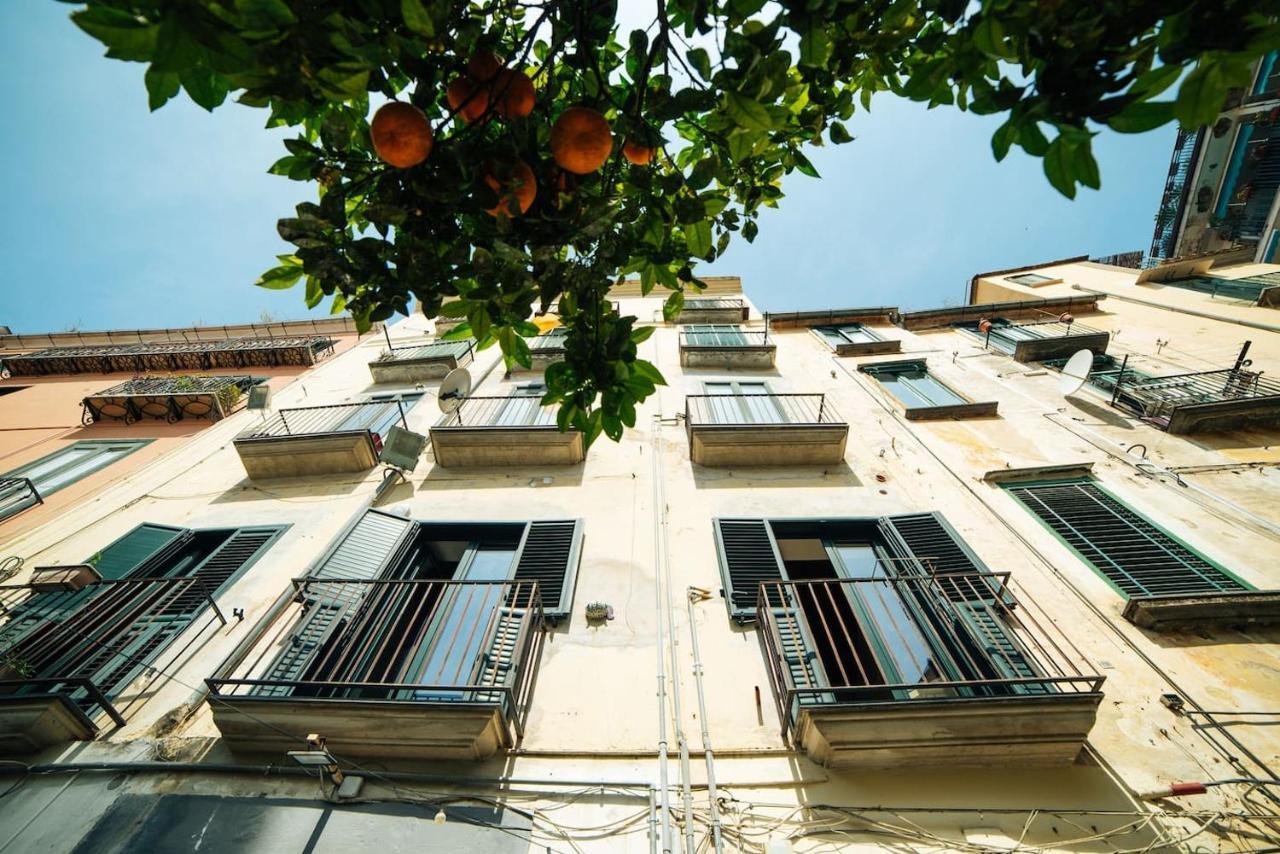 Appartement Domus Gisulfo à Salernes Extérieur photo
